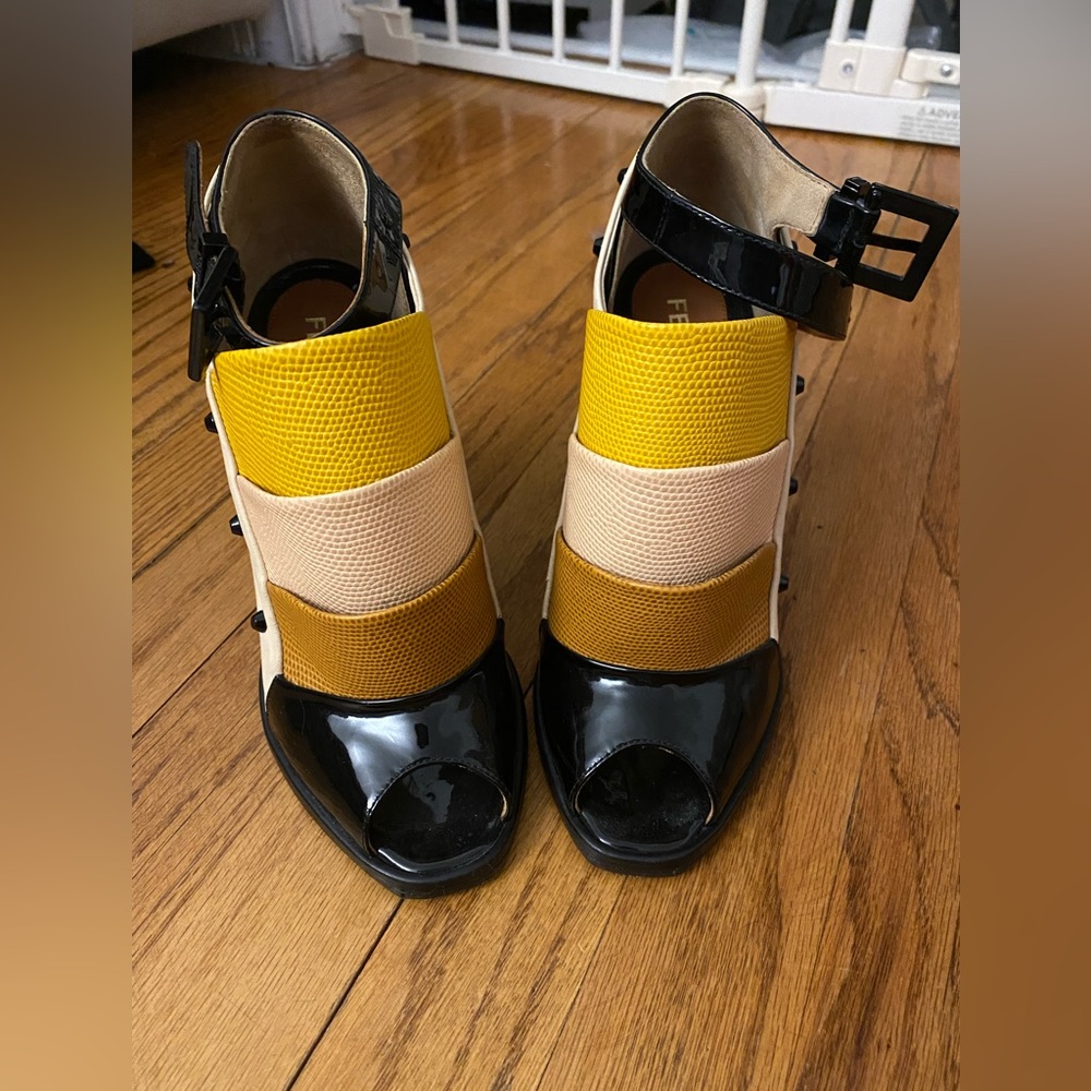 Fendi Tricolor Lizard Leather Peep Toe Ankle Booties - size 6